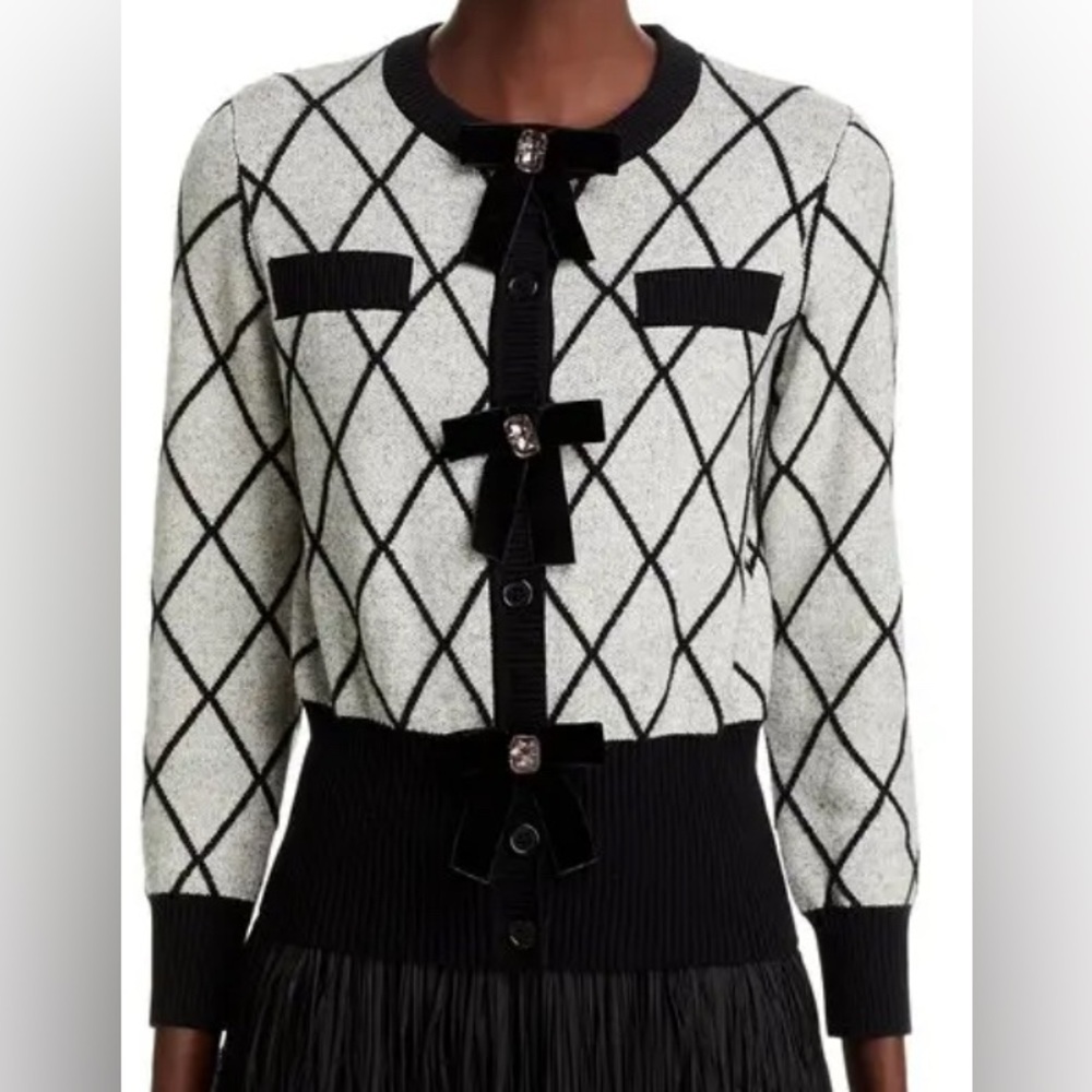 NEW - Nancy Yang - Removable Embellished Velvet Bow Button-down L/S Cardigan